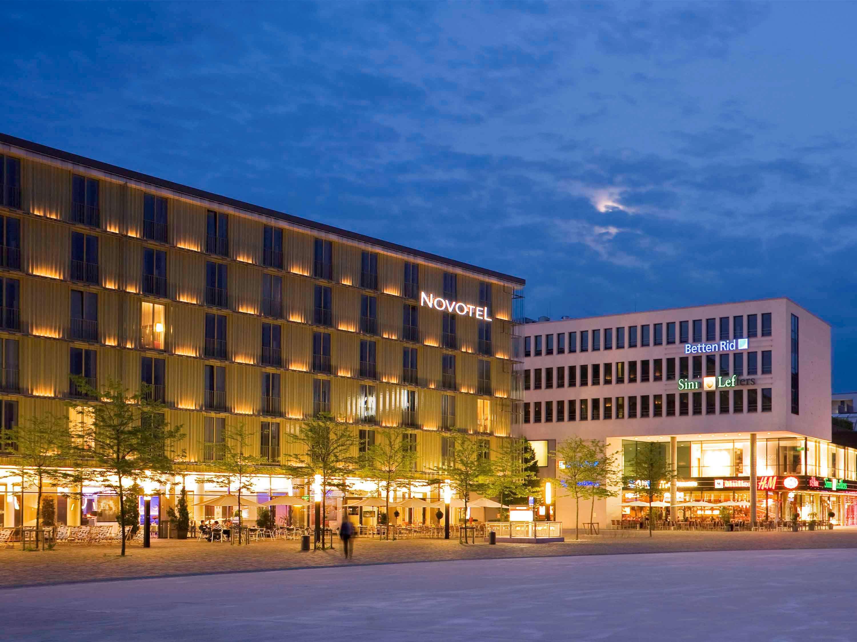 Novotel Muenchen Messe Exterior photo