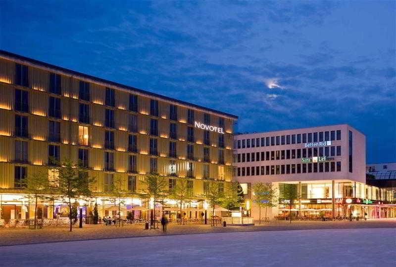 Novotel Muenchen Messe Exterior photo